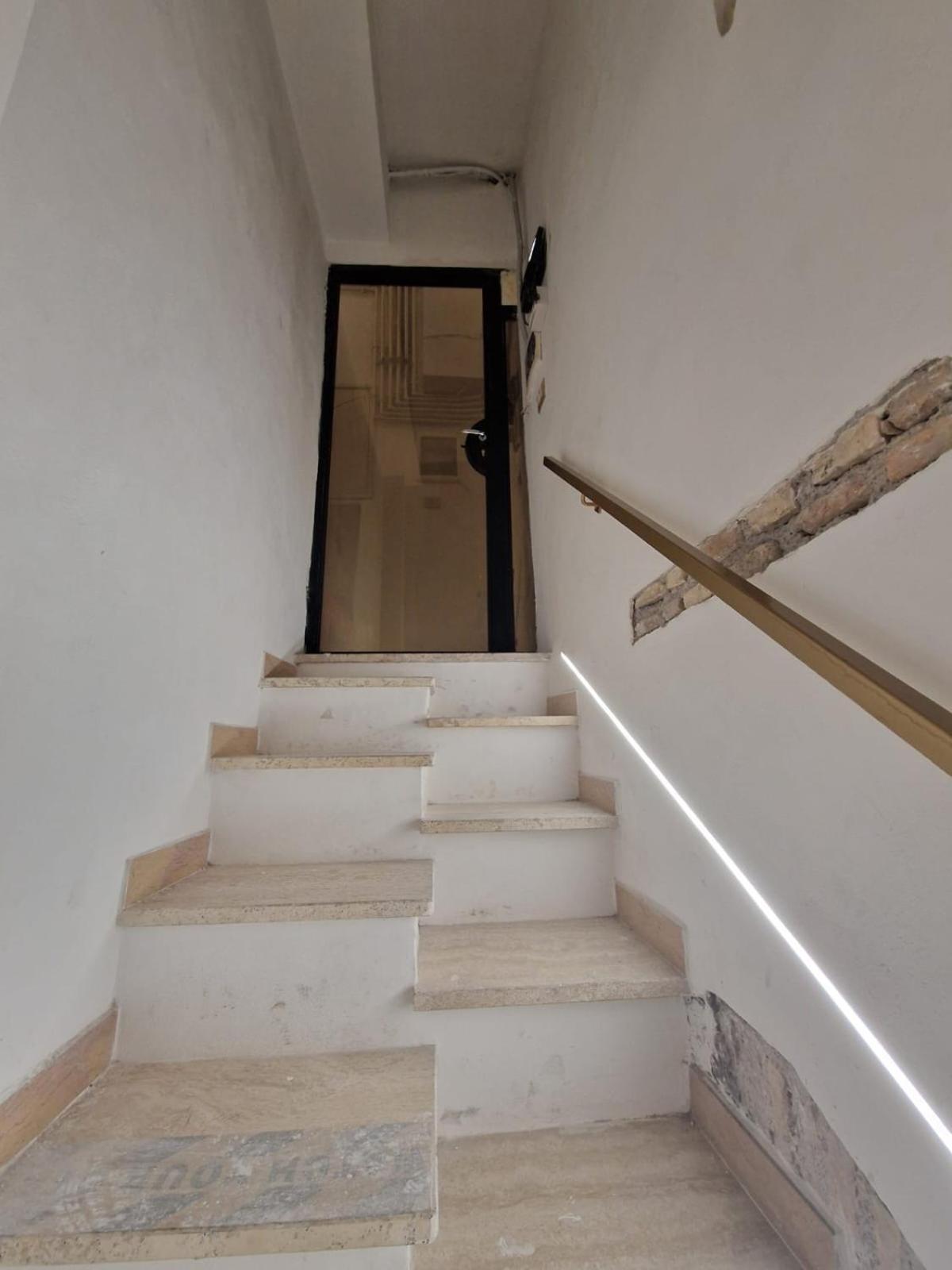 The Love Basement Apartment โรม ภายนอก รูปภาพ